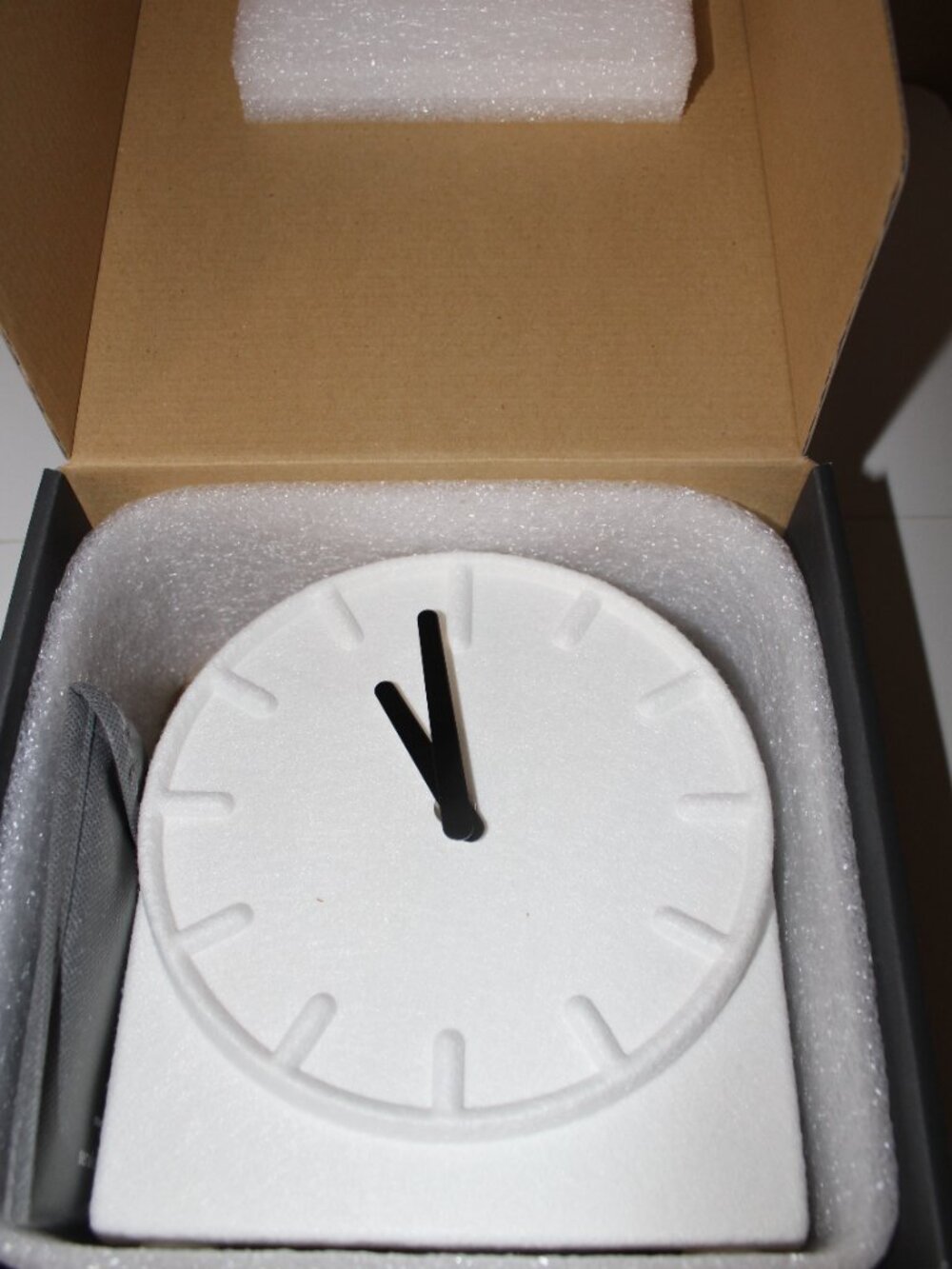 LEFF Amsterdam Felt Two Wall Clock White By Sebastian Herkner Brand New Art MCM